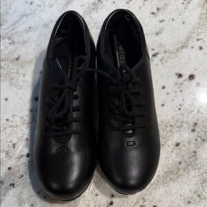 Weissman Classic Black Tap Shoe